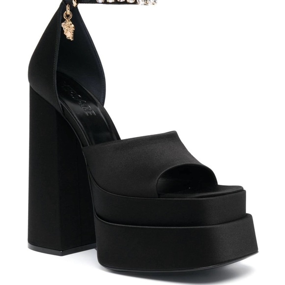 Medusa charm platform sandals - Picture 2 of 4